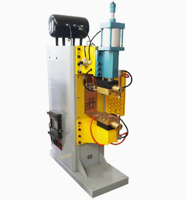 The automatic spot welding equipment of the PLC control system