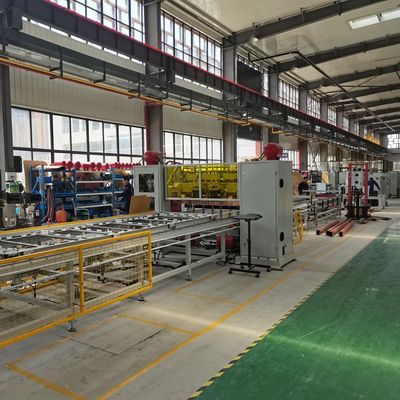 工場 IBC グリッド IBC ケージ フレーム 中間バルクコンテナ 鉄パイプ メッシュ 機械 自動生産ライン